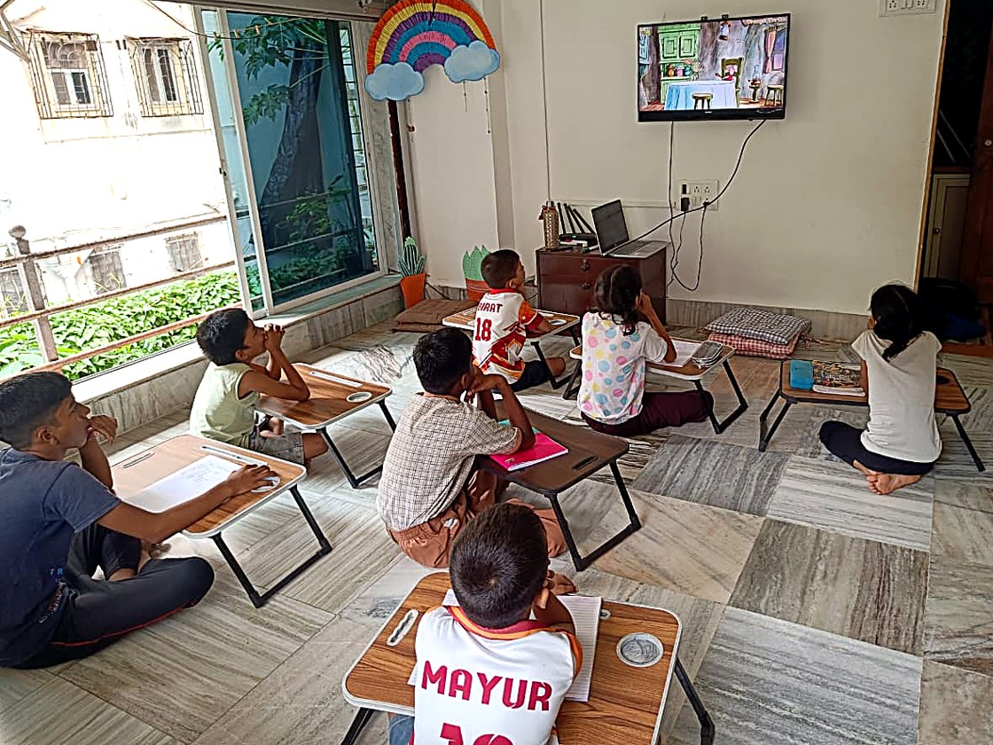 Children in an online learning session at Touching Lives